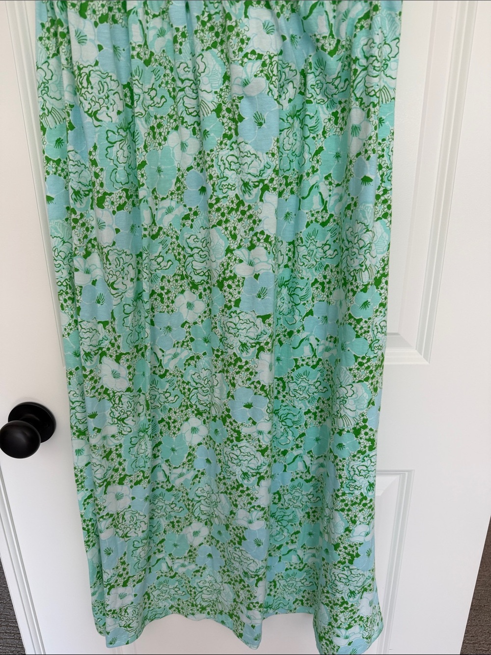 Lilly Pulitzer outstanding dress in burst of joy print from the vintage vault - Picture 4 of 15